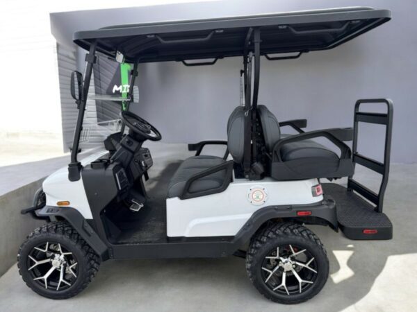 2025 DenagoEV Nomad XL 2+2 - Lithium - Image 3