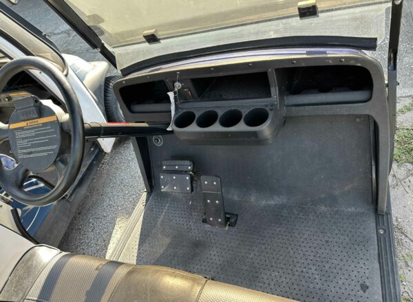 2018 EZGO TXT - 4 Passenger - Electric - Image 4