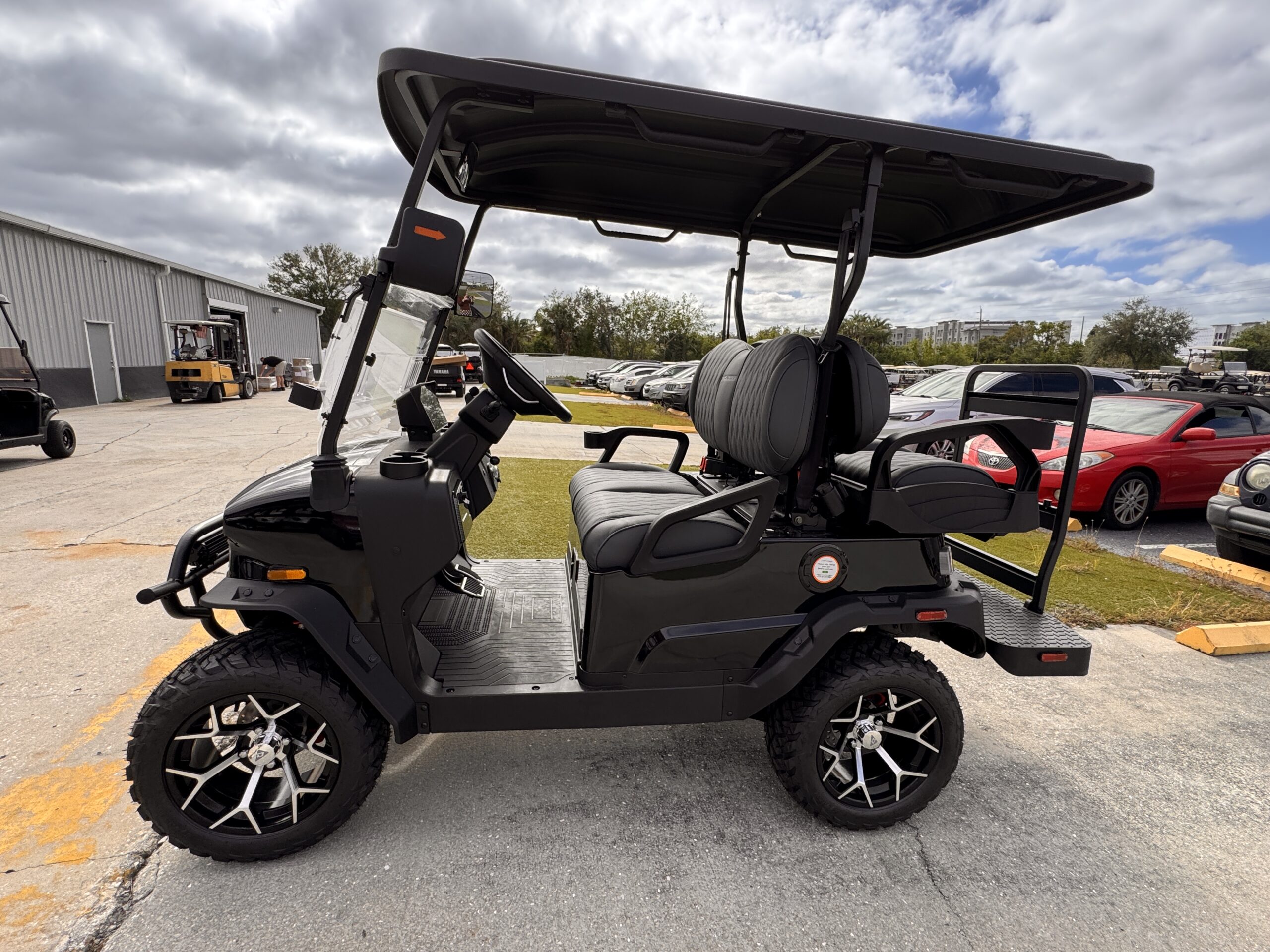 2025 DenagoEV Nomad XL - Lithium - Image 5