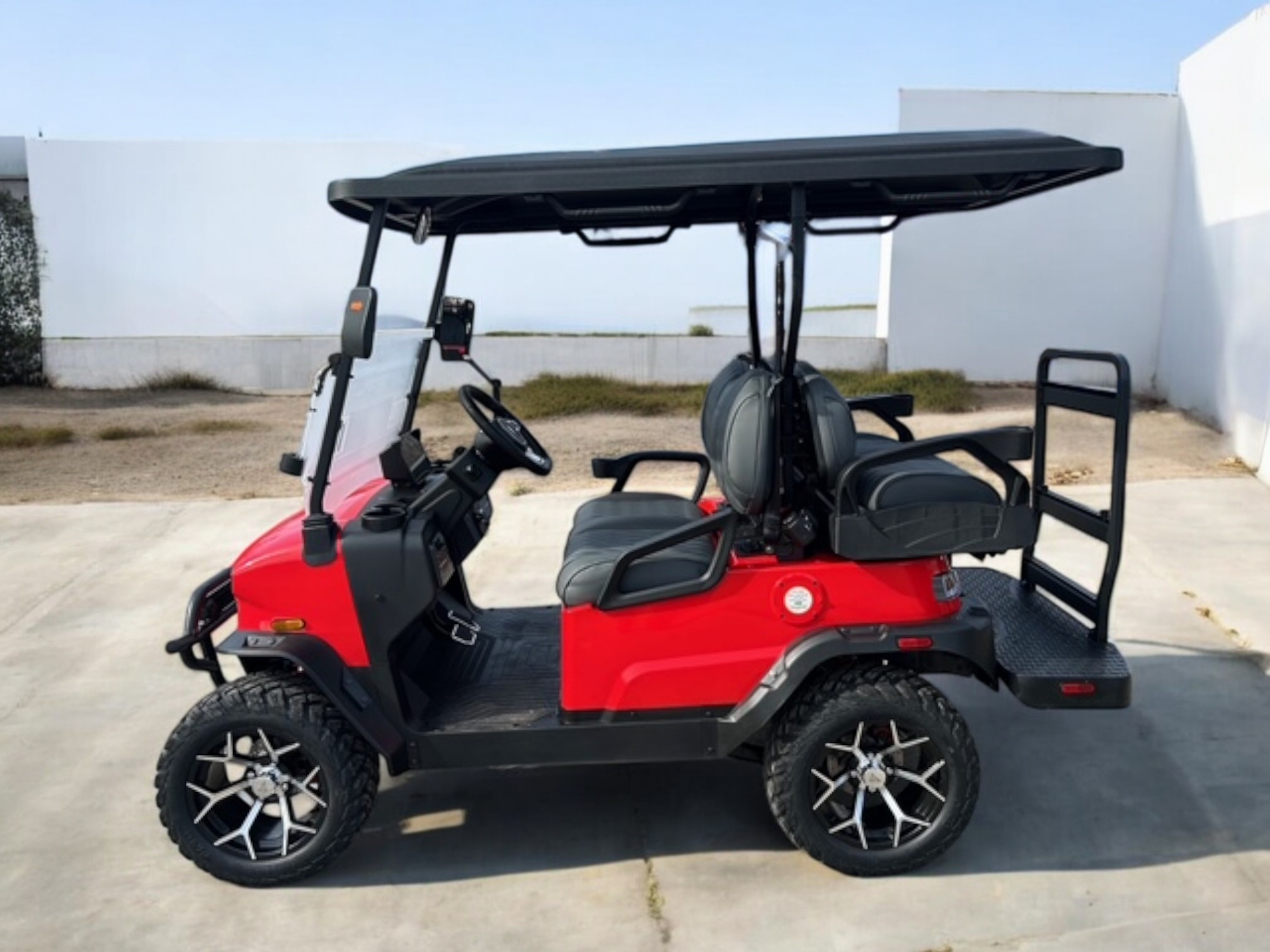 2025 DenagoEV Nomad XL - Lithium - Image 5